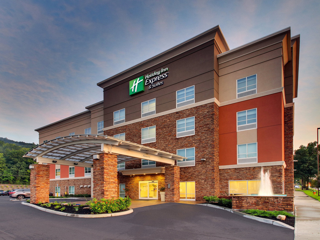 Holiday Inn Express & Suites Ithaca By IHG