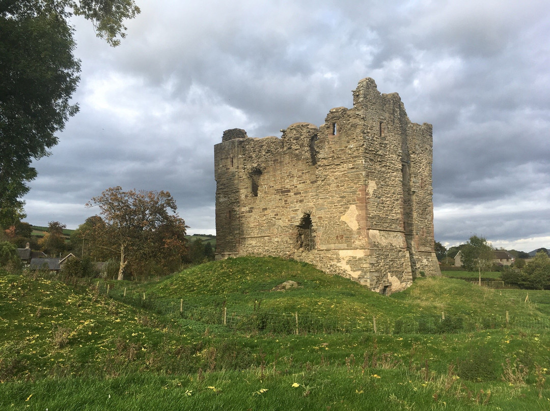 Hopton Castle Ruin景点图片