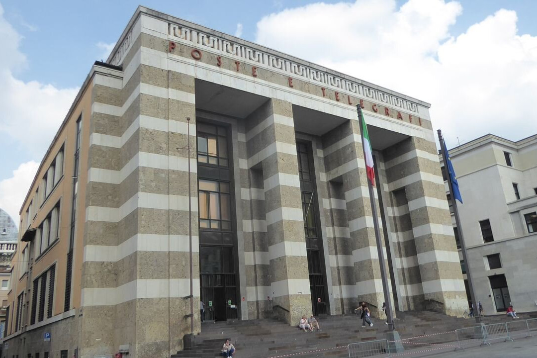 Piazza della Vittoria景点图片