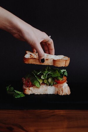 Bahrü - Enjoy & Share主图