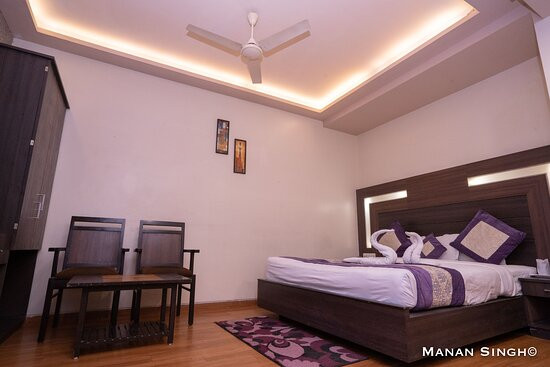 Hotel The Samrat主图