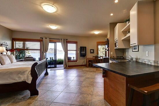 Pineacre On The Lake主图