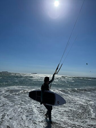 Coastline Kitesurfing-Table View必去景点