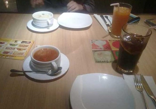 必胜客(胜利广场店)