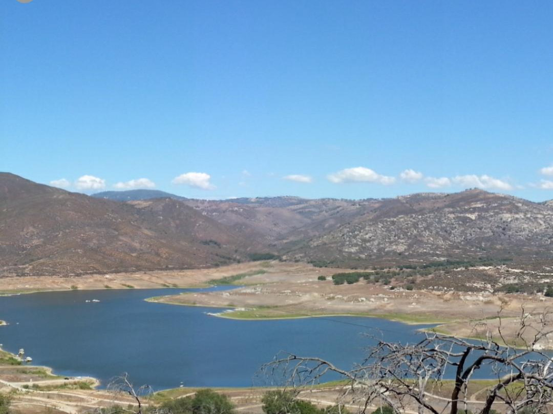 Sutherland Dam景点图片