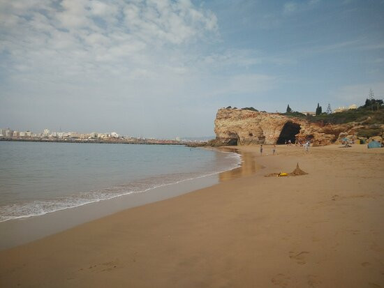 Pintadinho Beach景点图片