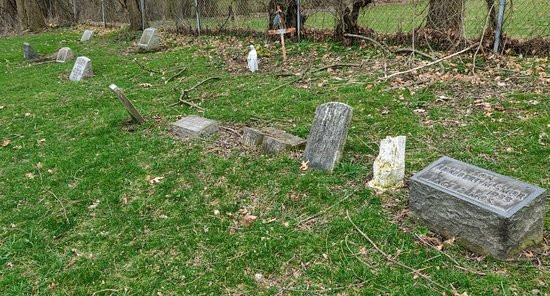 St. John the Baptist Byzantine Catholic Cemetery景点图片