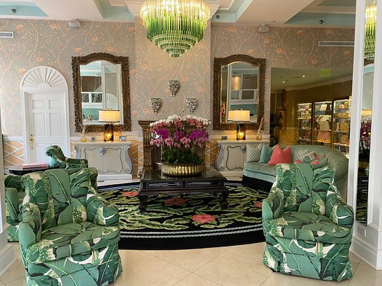 The Colony Hotel主图