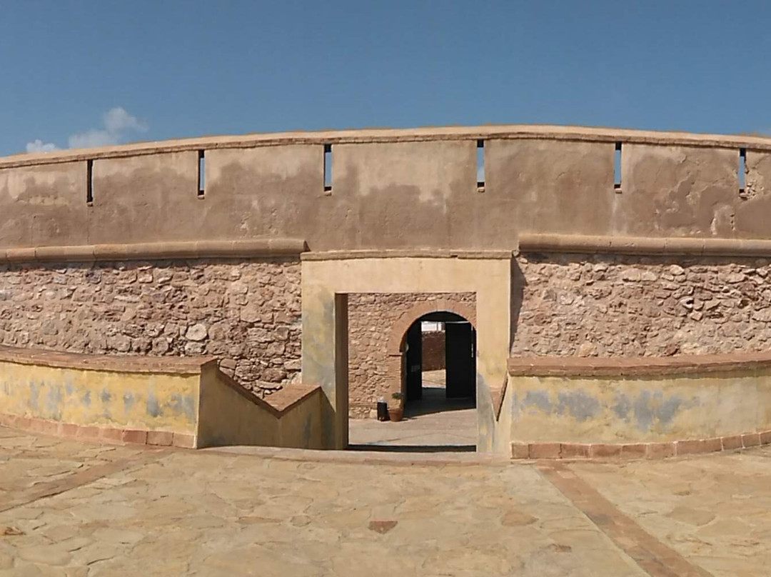 Castillo de San Ramón / las escobetas景点图片