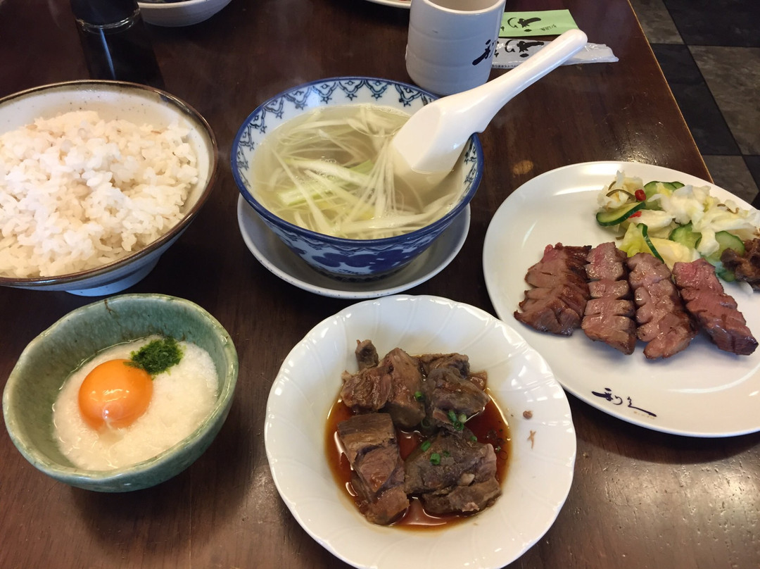 牛たん炭焼 利久 東口本店