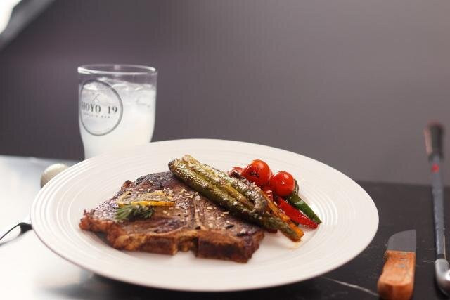 Hoyo 19 - Golf & Bar