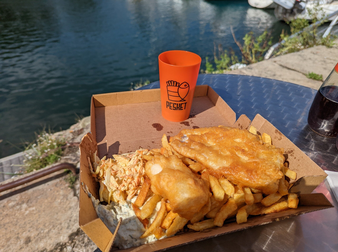 Pesket Fish & Chips