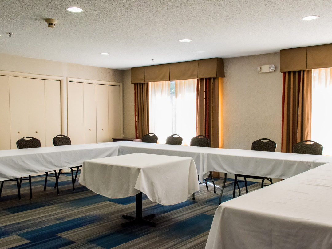 avid Hotel Fort Mill - Carowinds Blvd by IHG主图