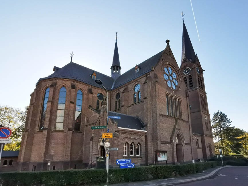 Sint Urbanuskerk Ouderkerk景点图片
