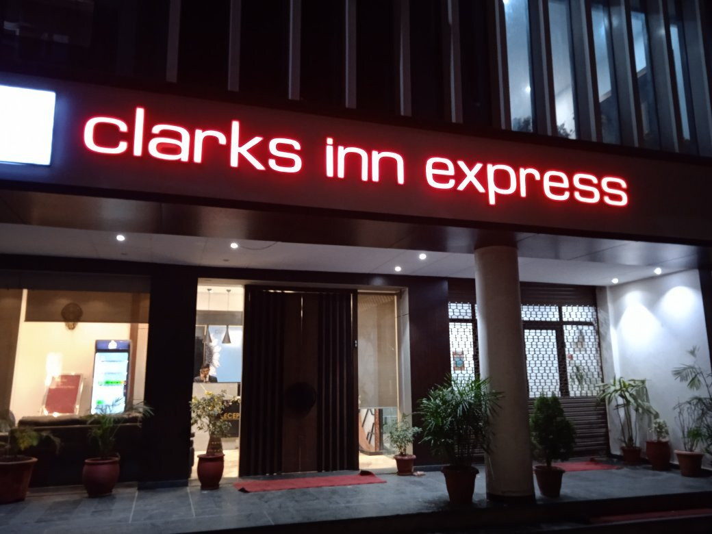 Clarks Inn Express主图