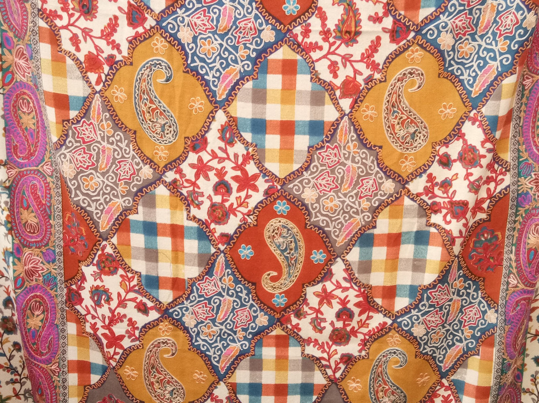 Shiv Gauri Pashmina World-里希克虚必去景点