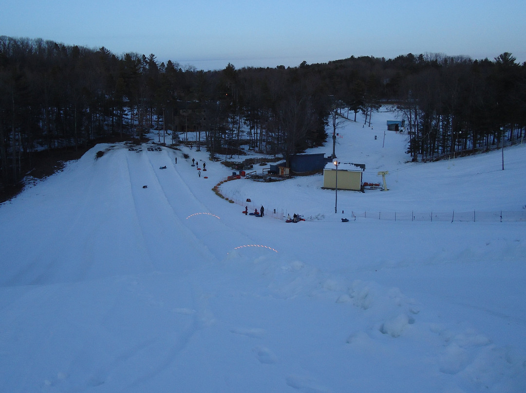 Mt. Holiday Ski Resort景点图片