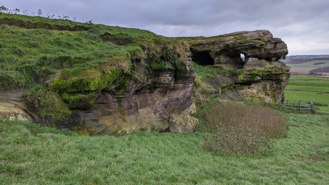 The Bunnet Stane-Gateside必去景点