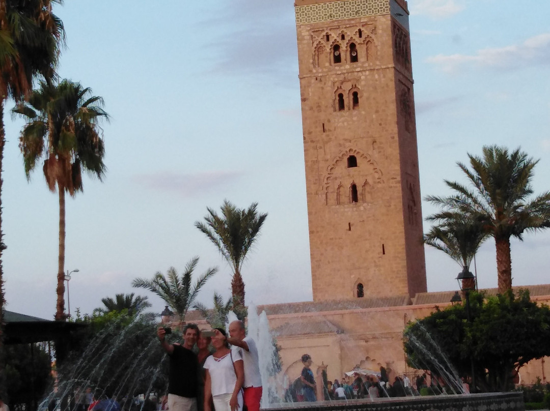 Sahara Footprints-扎古拉必去景点