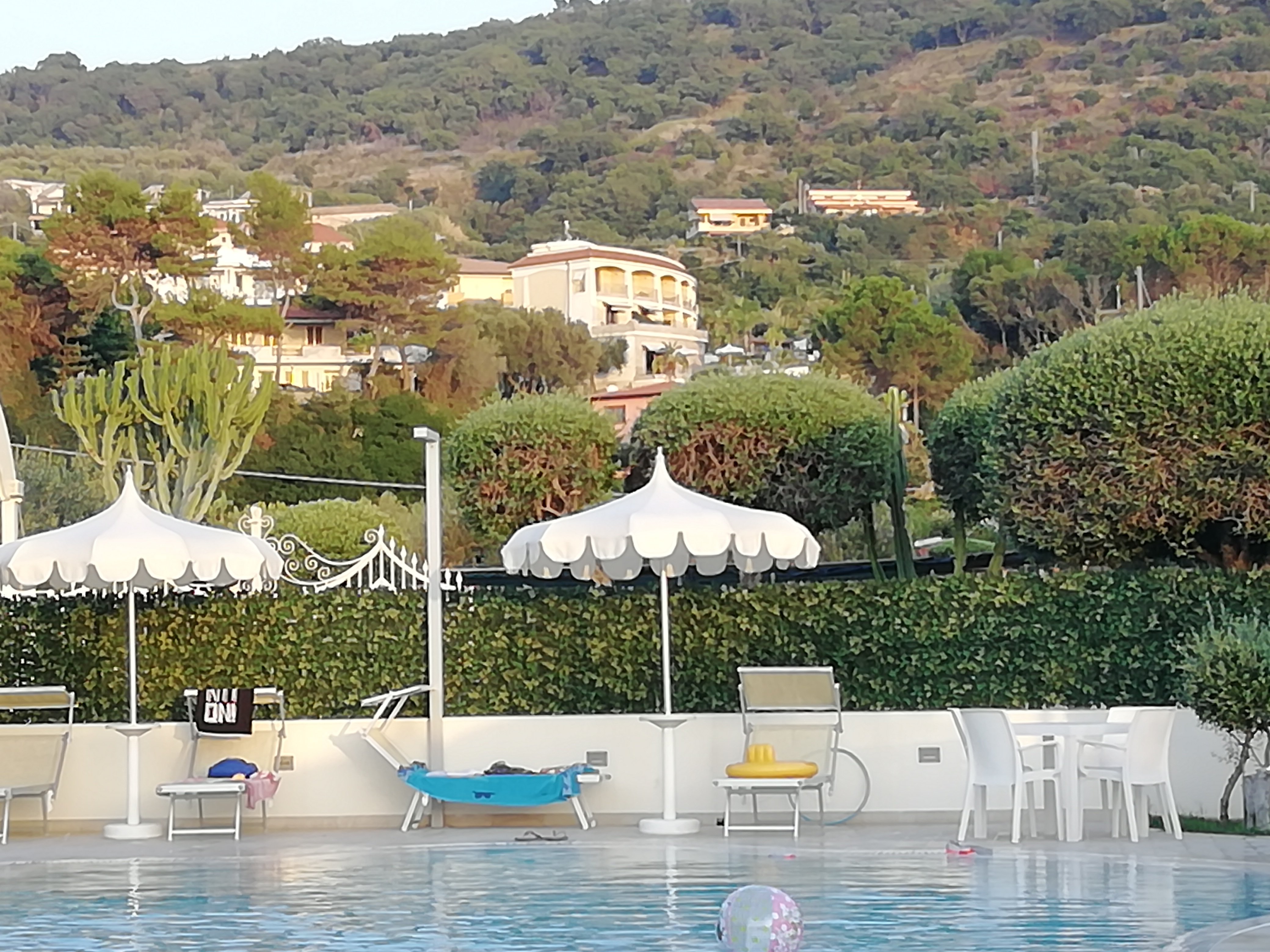 布鲁热带酒店-泳池