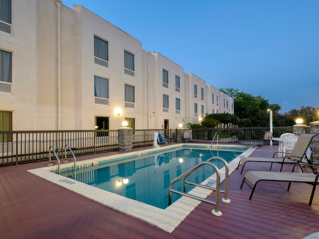 Red Roof Inn Pensacola Fairgrounds主图