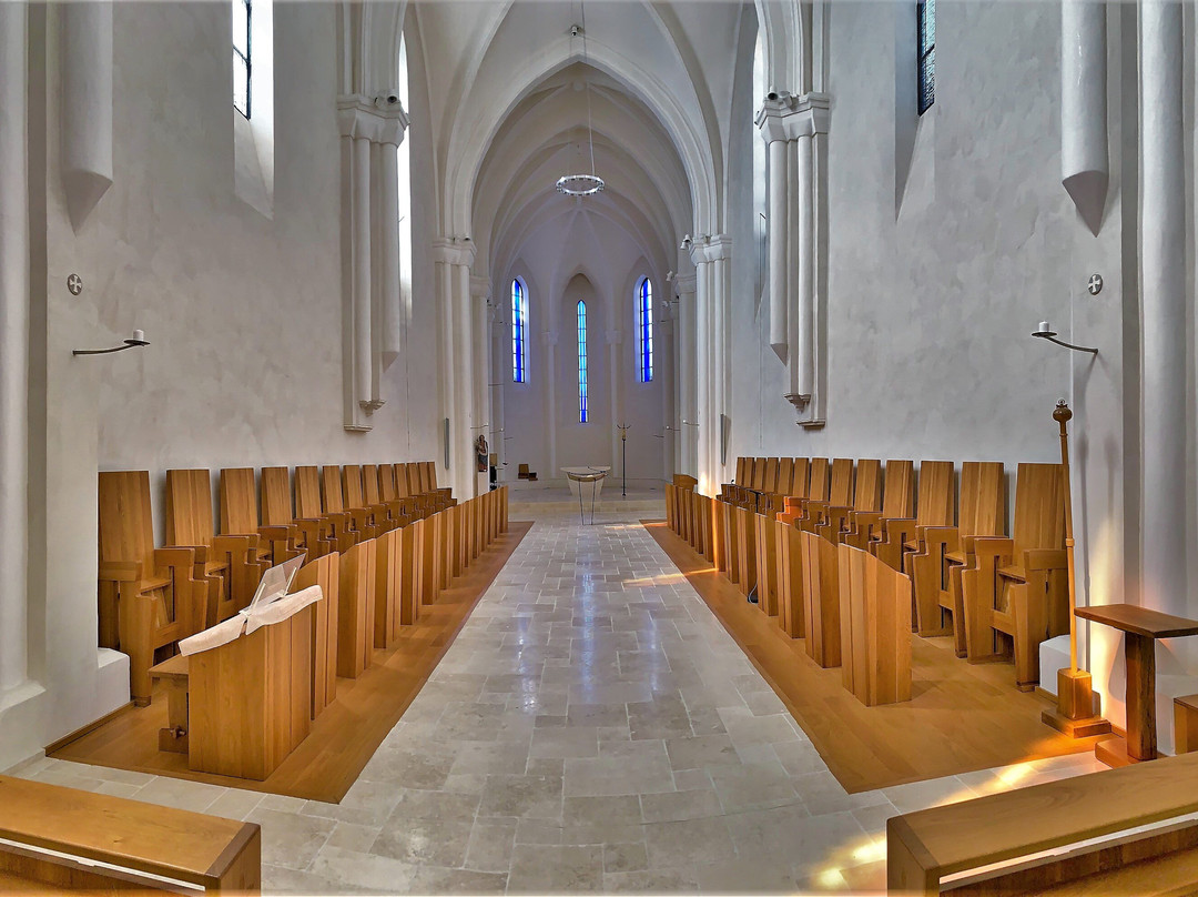 Abbaye Notre Dame de Bonne Esperance-Echourgnac必去景点