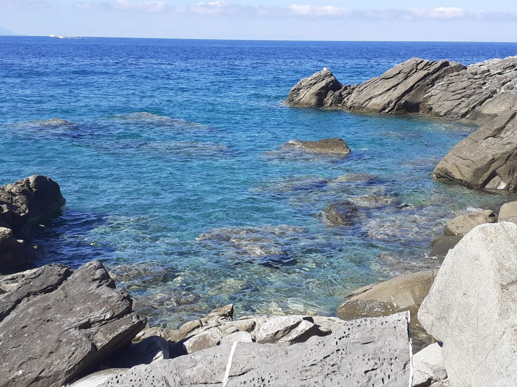 Spiaggia Lunga (Cala Lunga)-皮翁比诺必去景点