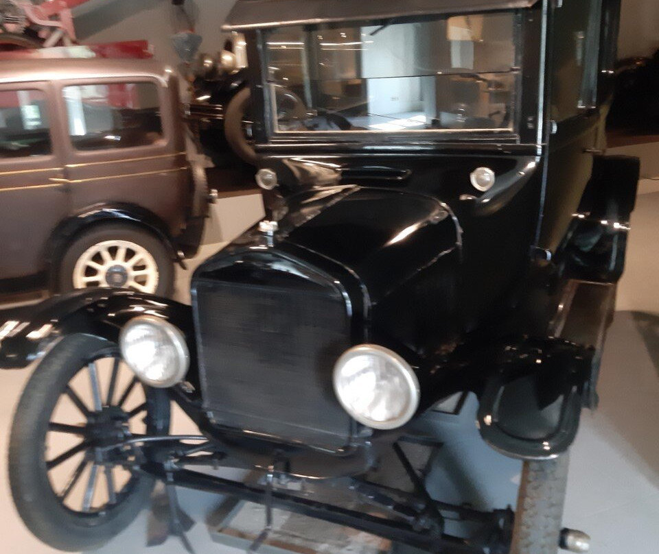 Louwman Museum-海牙必去景点