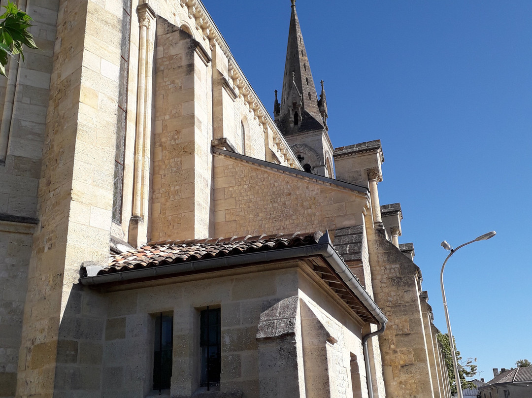 Église Saint-Martin De Carcans景点图片