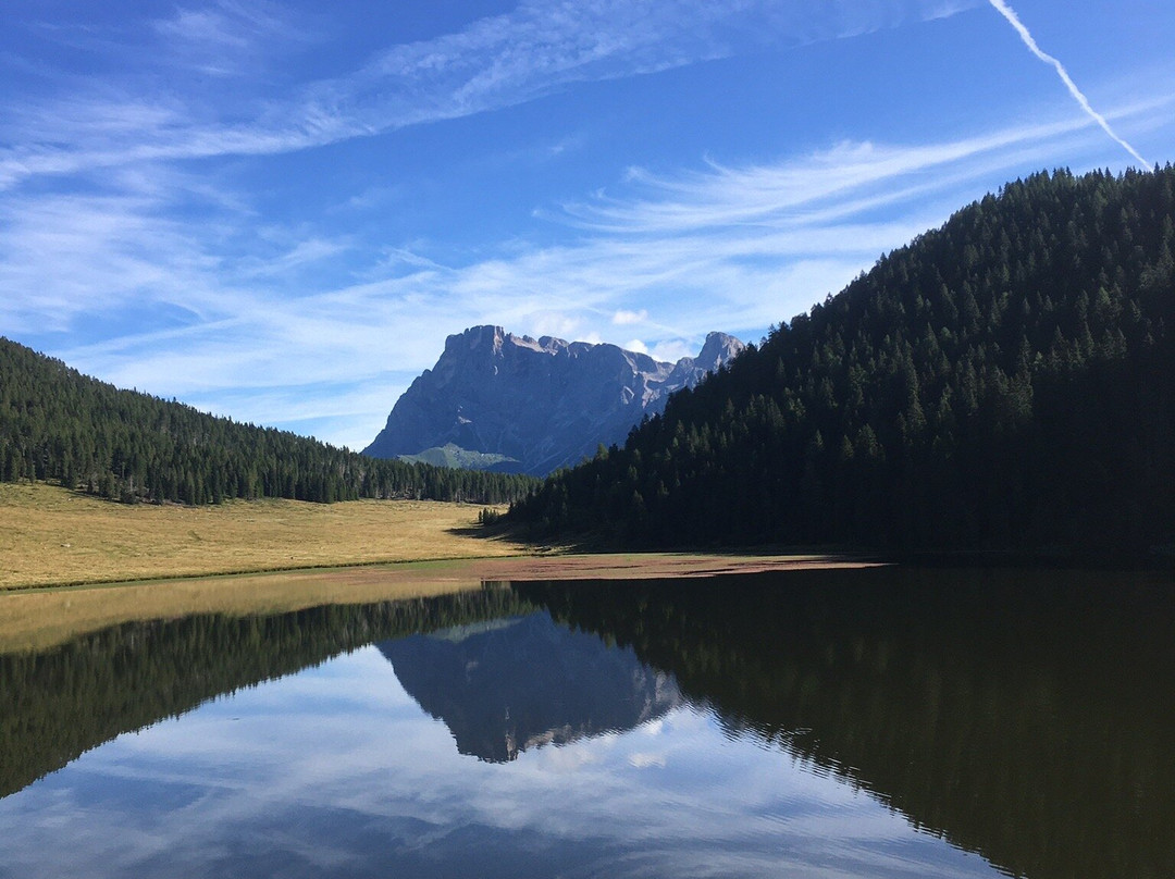 Lago di Calaita景点图片