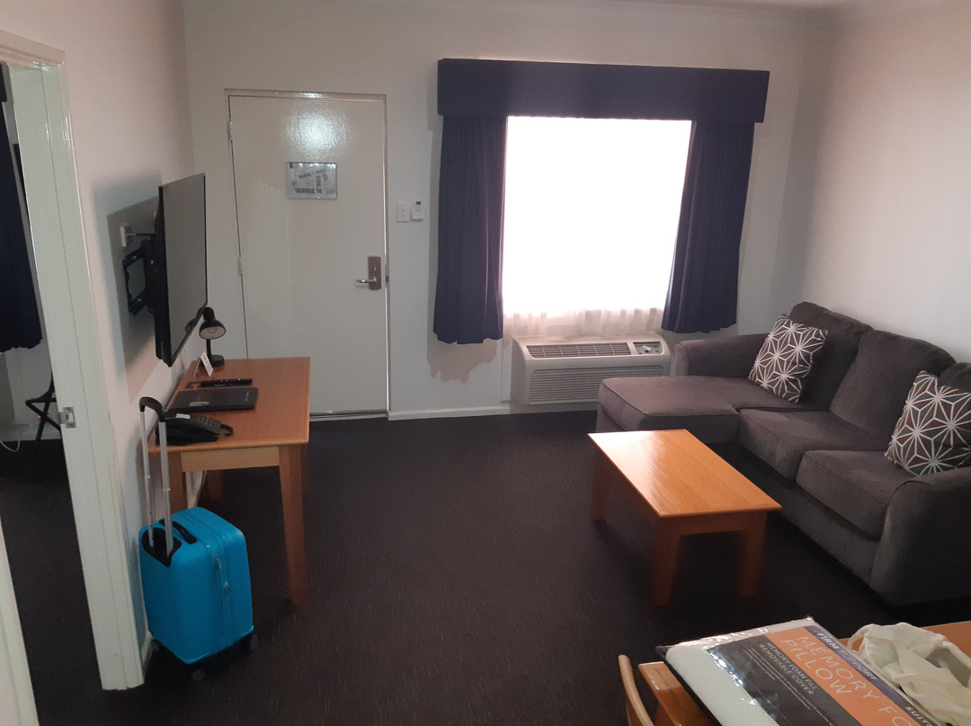 Karratha Central Apartments主图