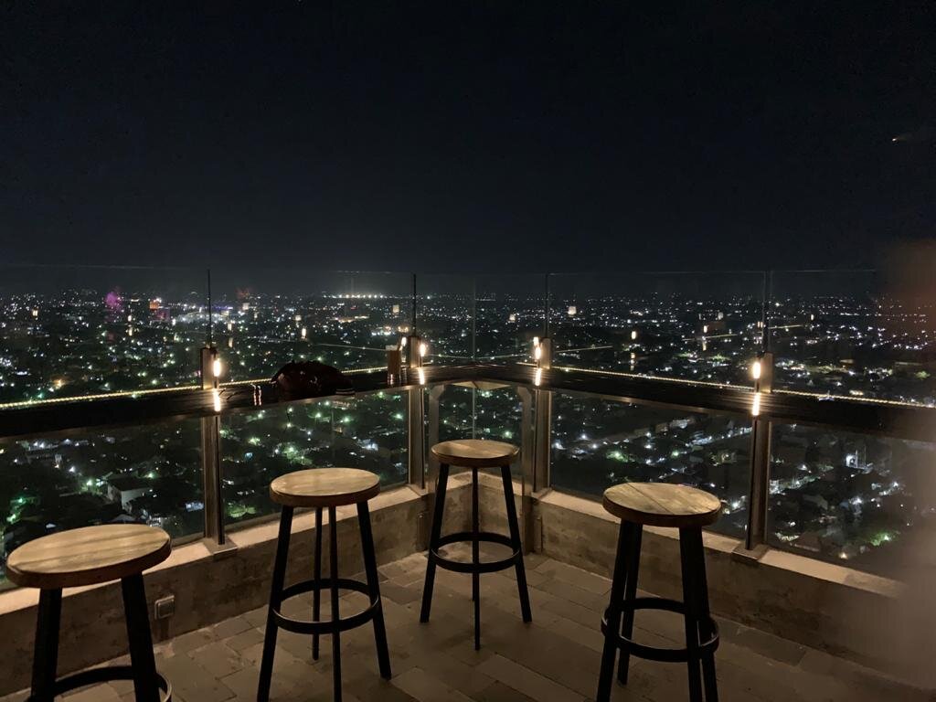 阿丽拉 梭罗-餐饮