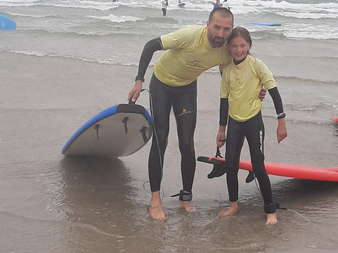 Blackfield Surf School-Achill Island必去景点