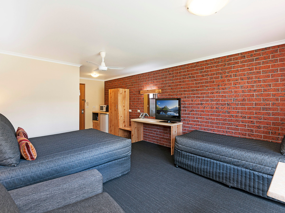 AAt 28 Goldsmith Motel主图