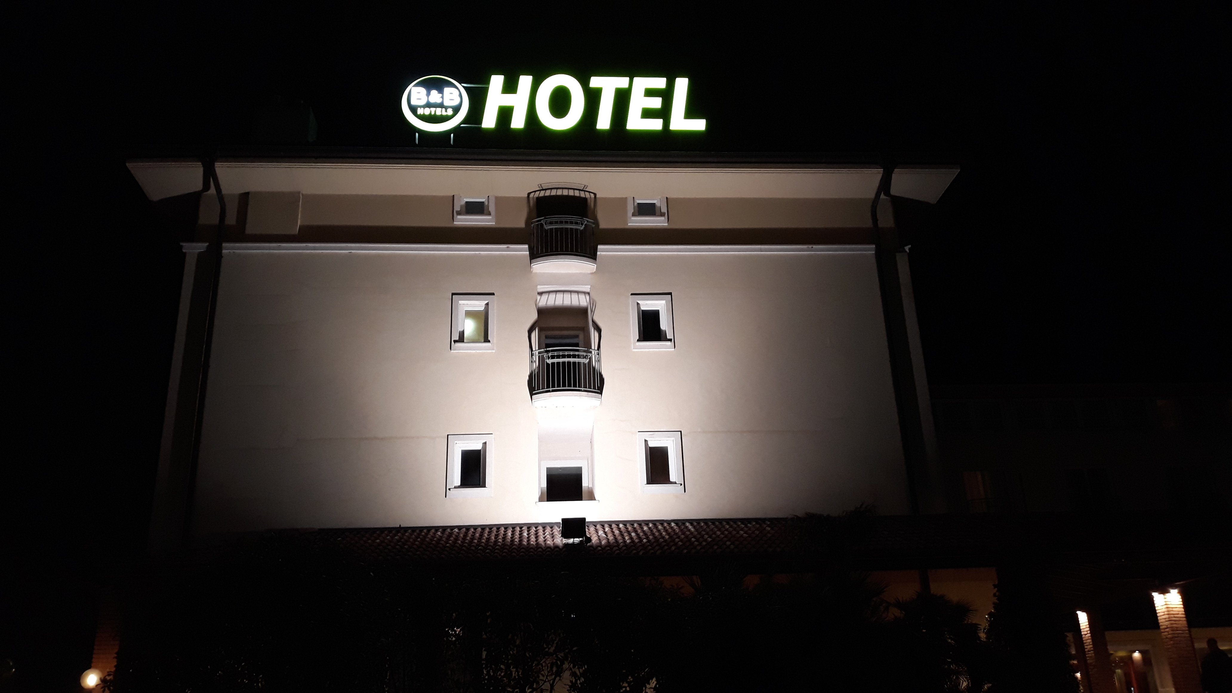 B&B Hotel Affi Lago di Garda-浴室