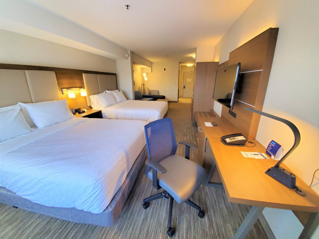 Holiday Inn Express & Suites Seattle North - Lynnwood By IHG主图
