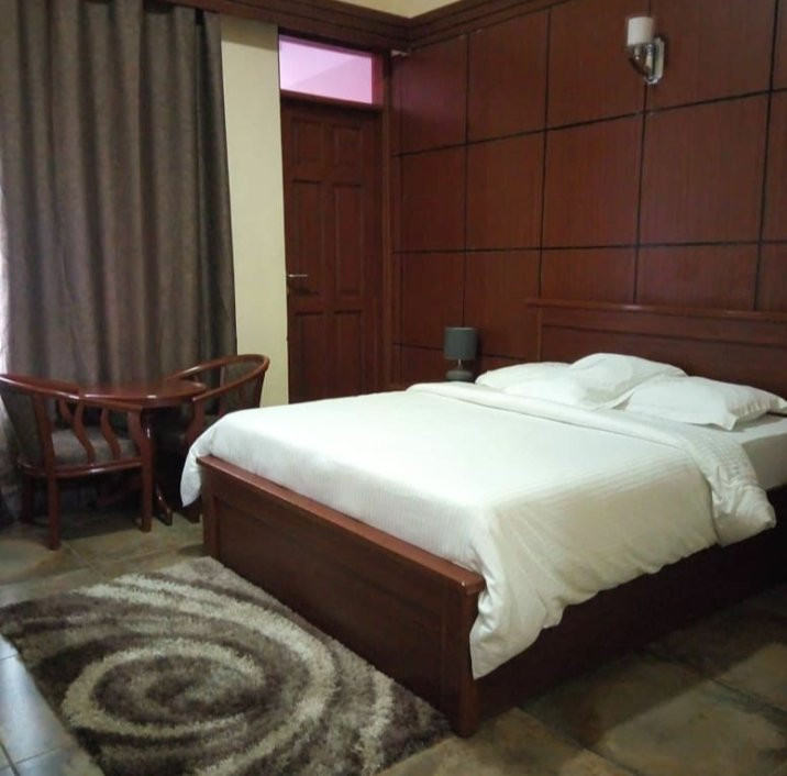 Royal Village Hotel主图