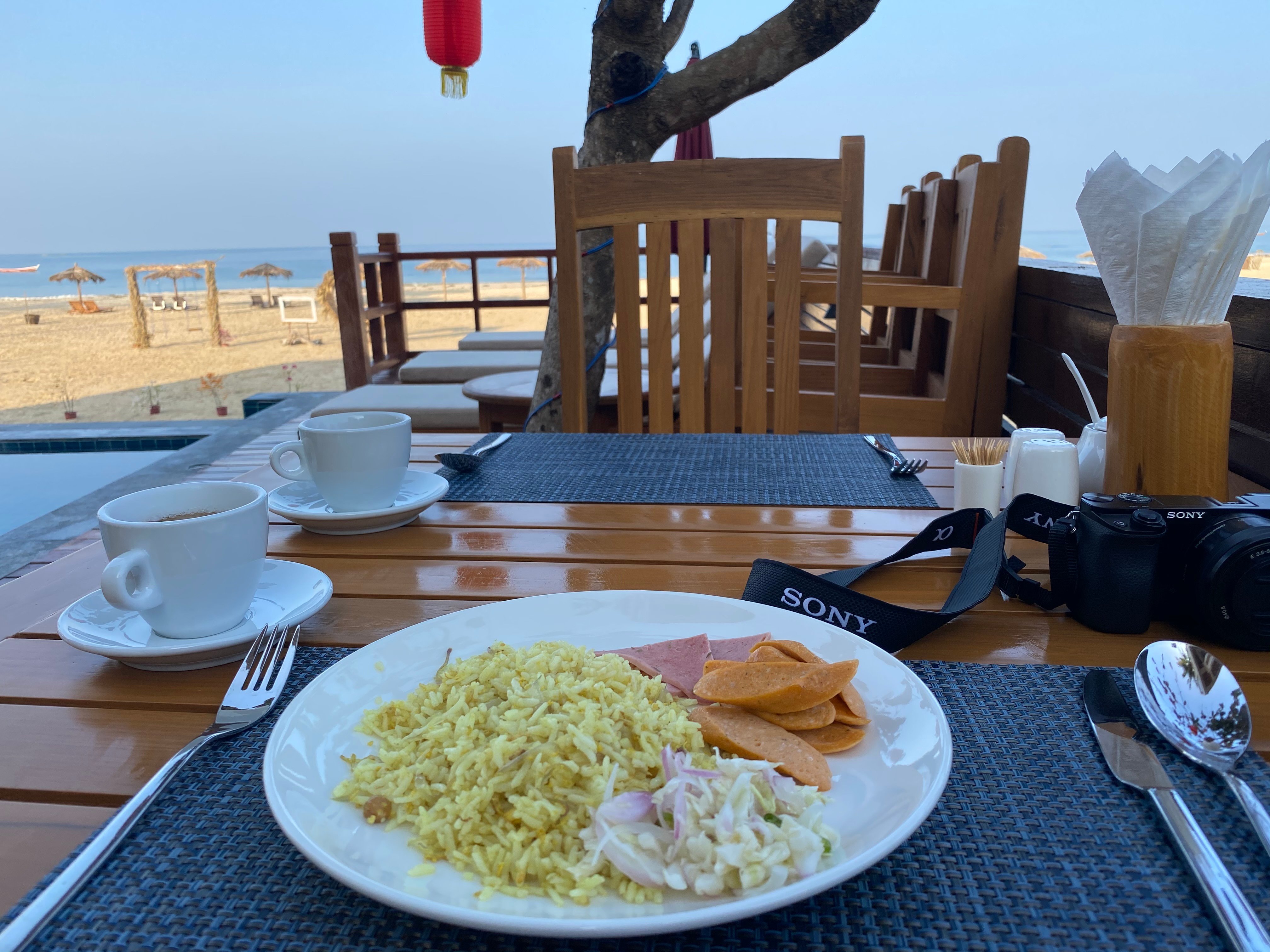 Ngapali Win Hotel-餐饮