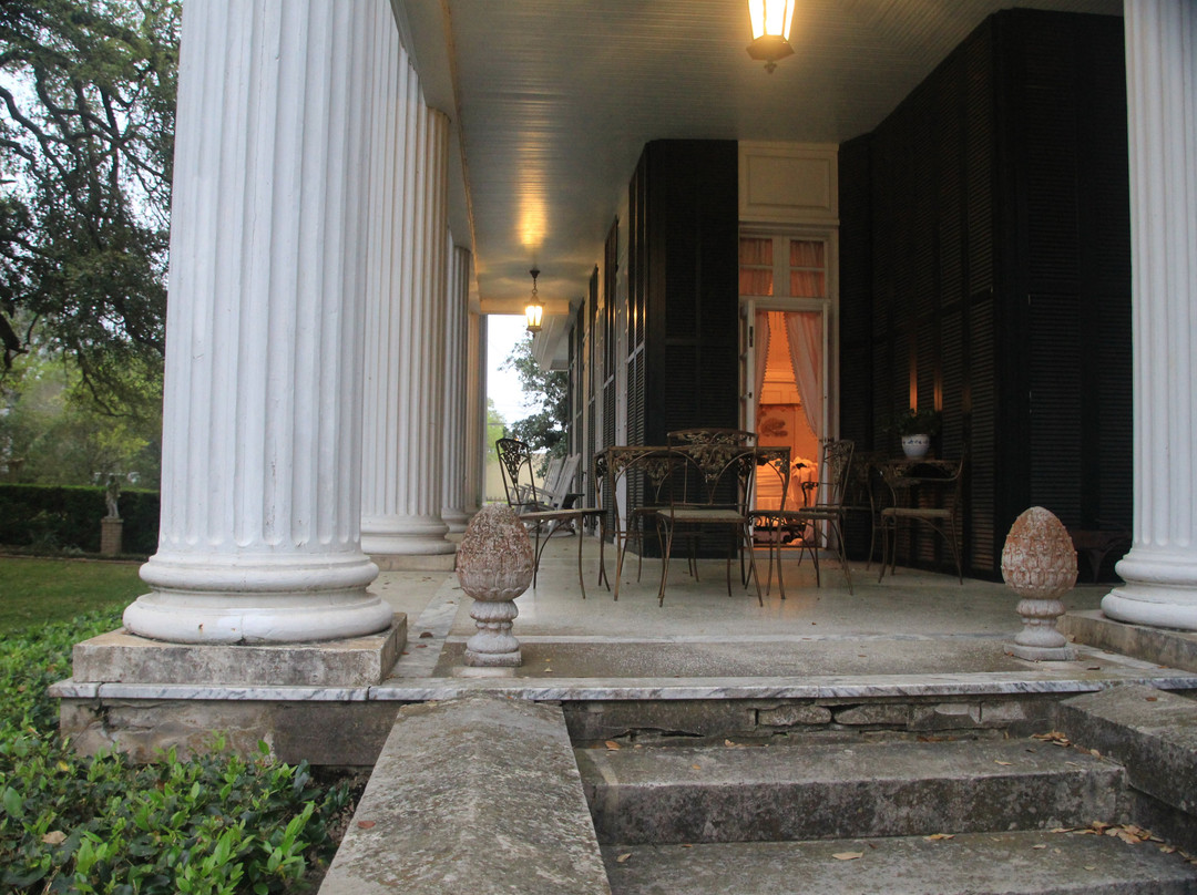 Belle Oaks Inn主图