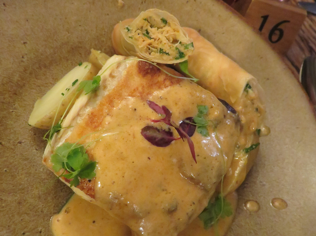 头巾纹章酒店主图