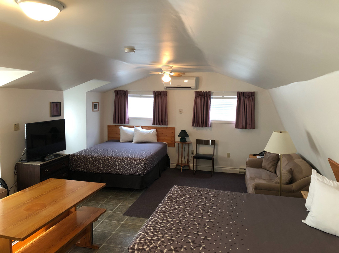 Lakeview Motel主图