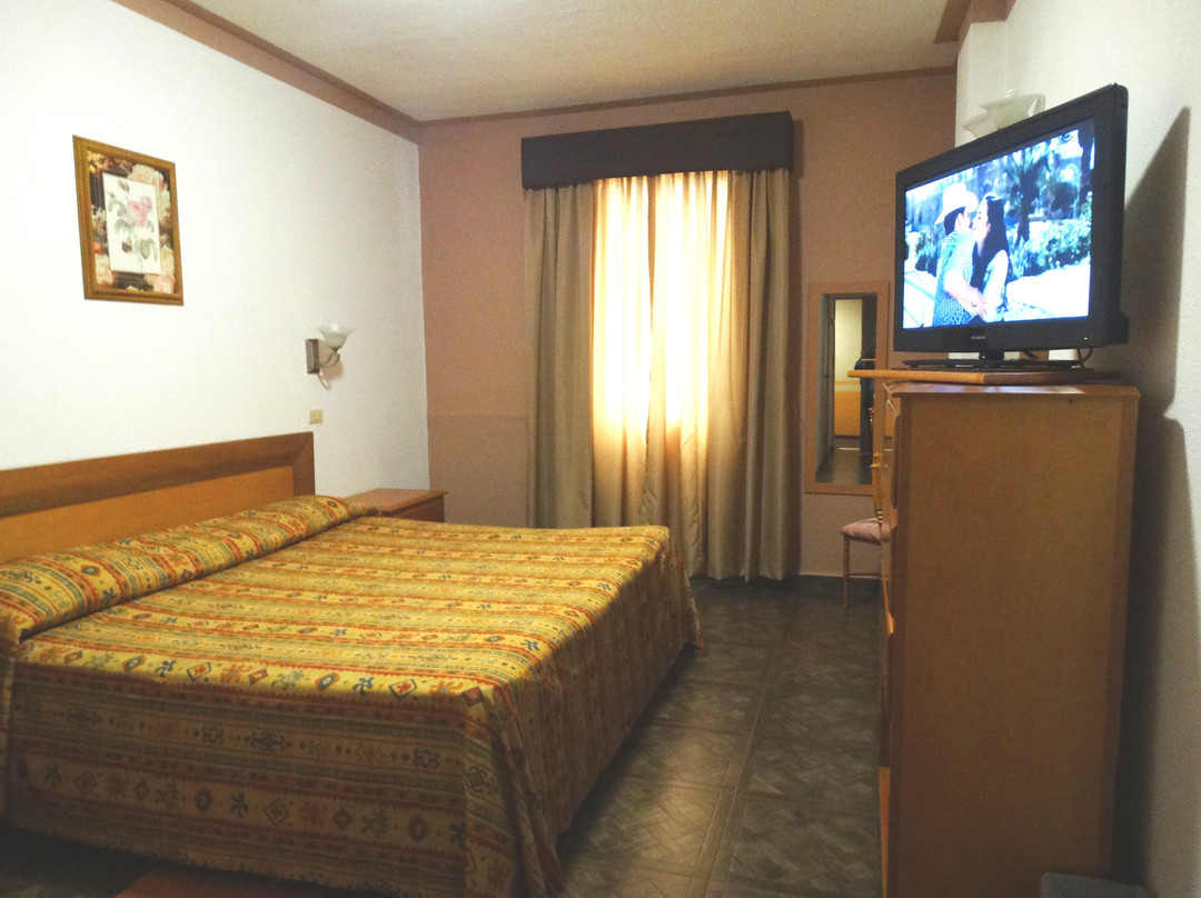 Hotel Astromundo主图