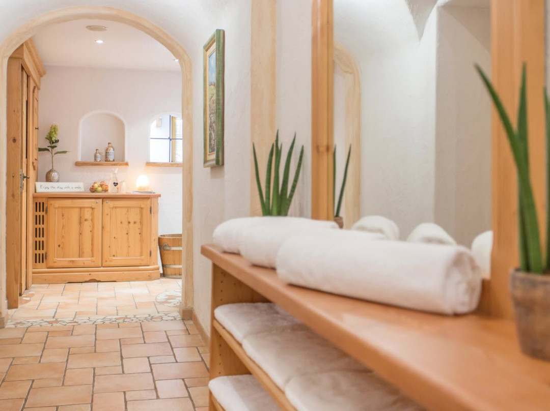 Hotel Gasthof Zum Kirchenwirt主图