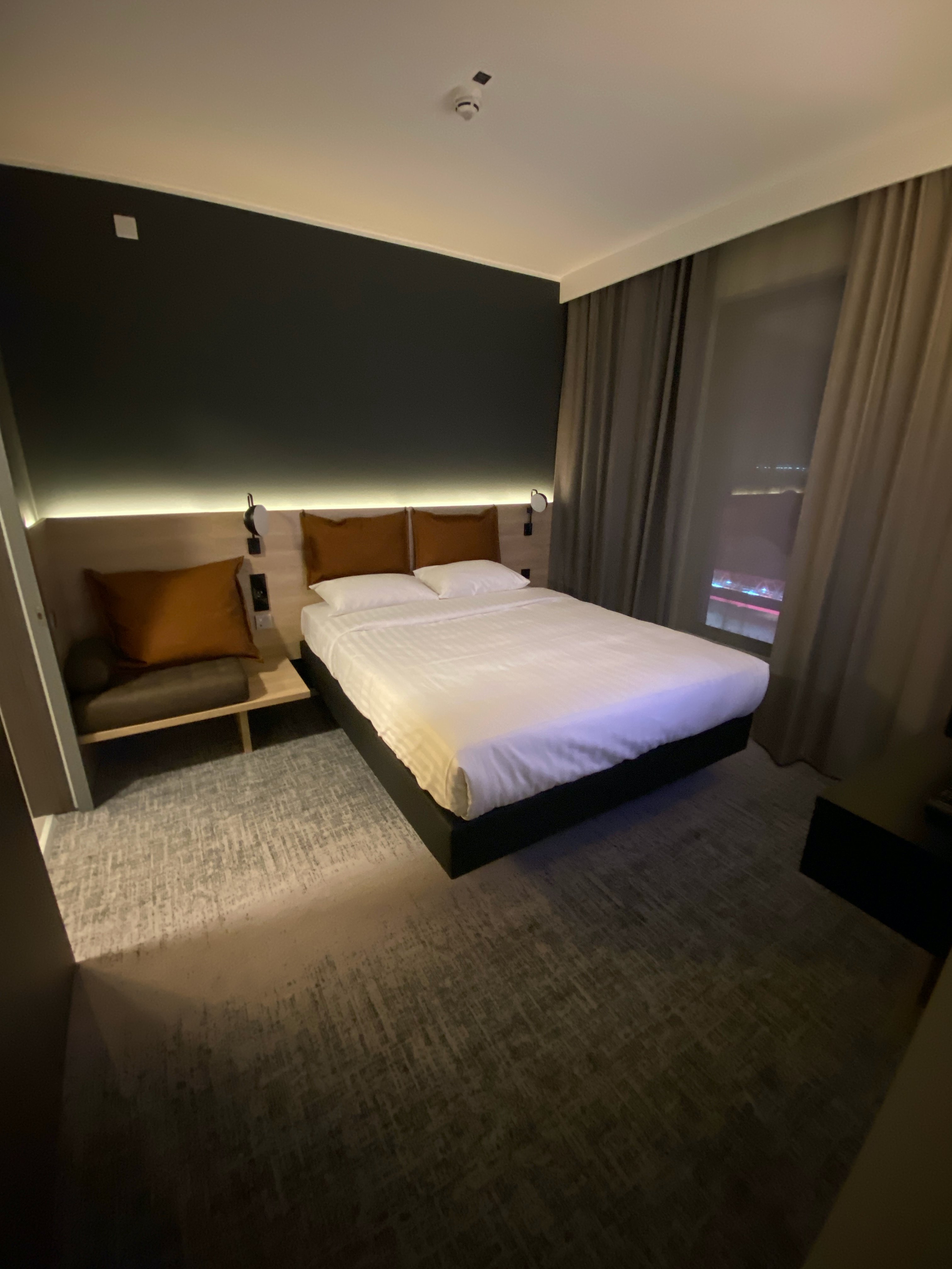 Moxy Birmingham Nec-官方