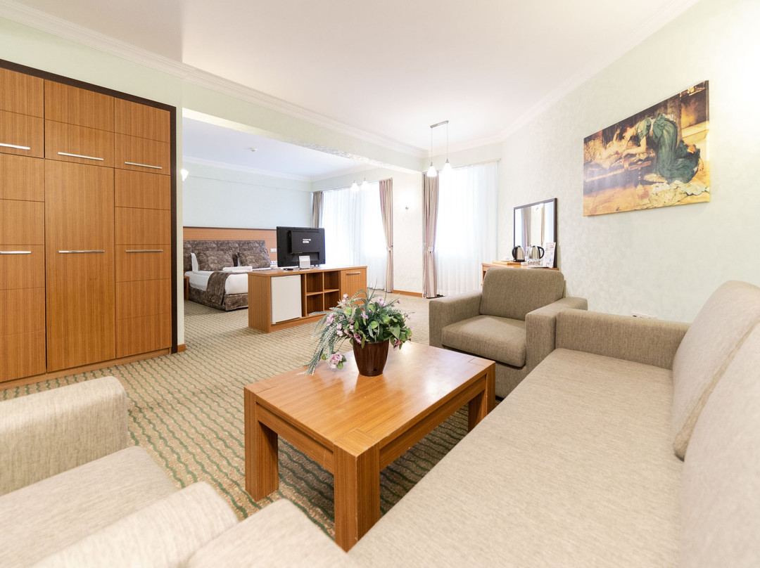 Ridos Thermal Hotel & Spa主图