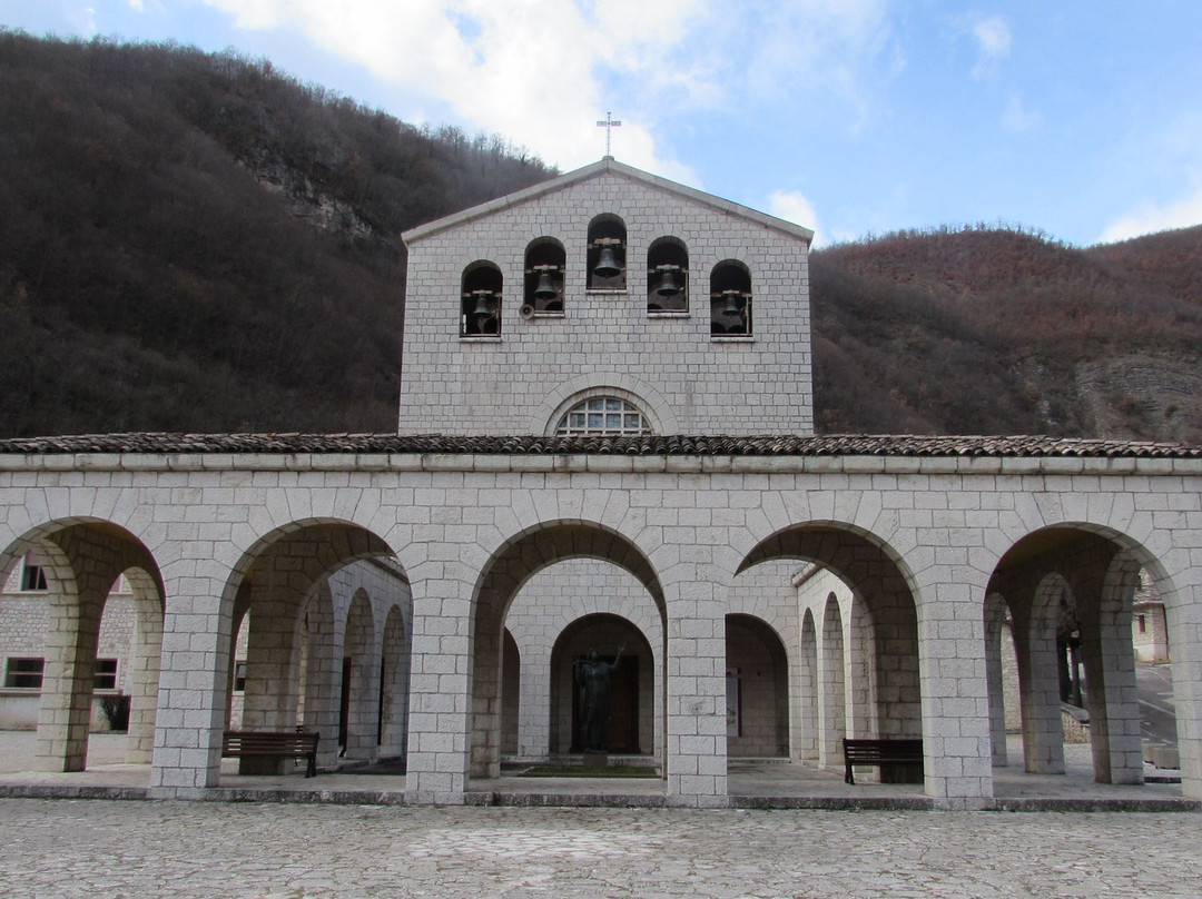 Roccaporena, Santuario Di Santa Rita景点图片