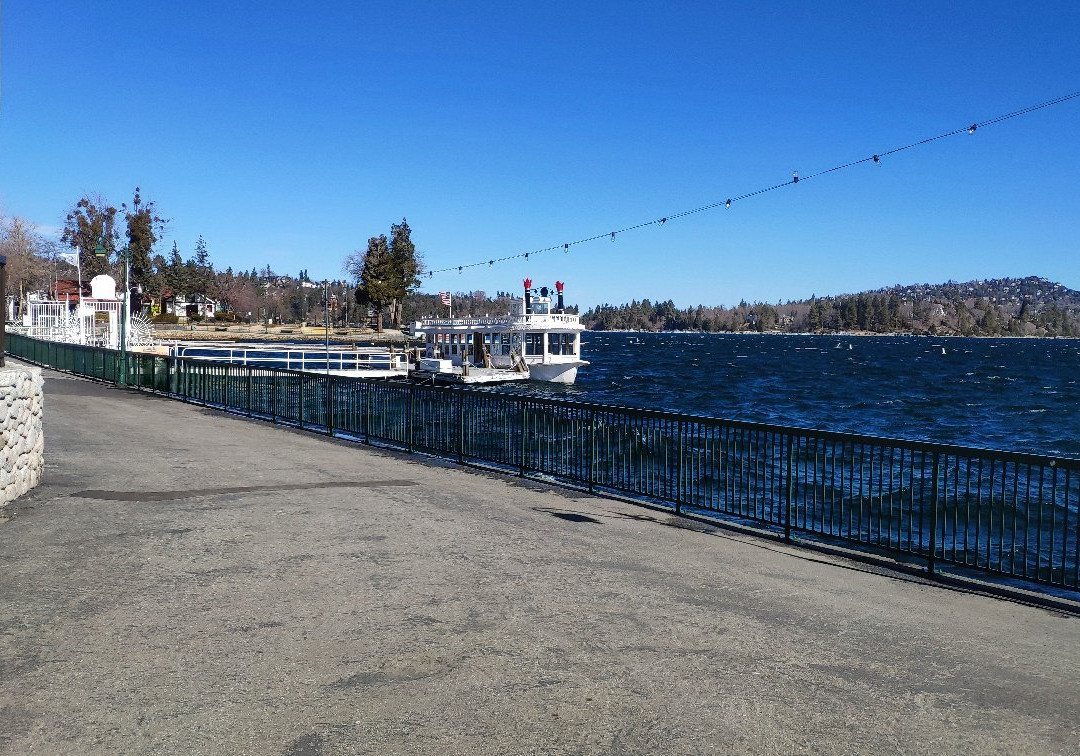 Lake Arrowhead Village-箭头湖必去景点