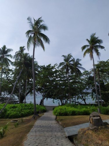 班拉雅度假村主图