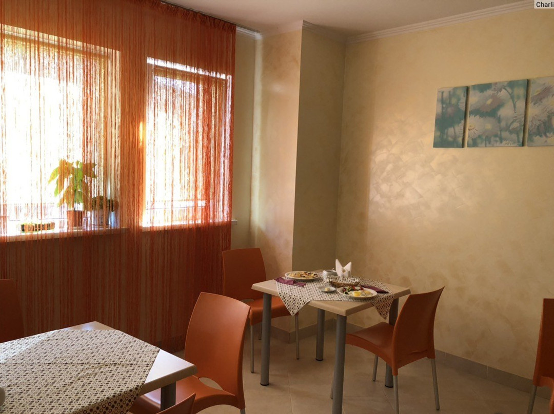Ravenna Hotel主图