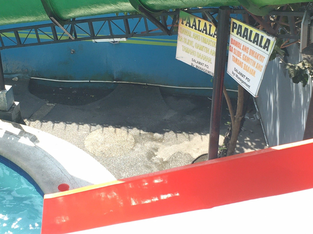 乔安娜度假别墅酒店主图